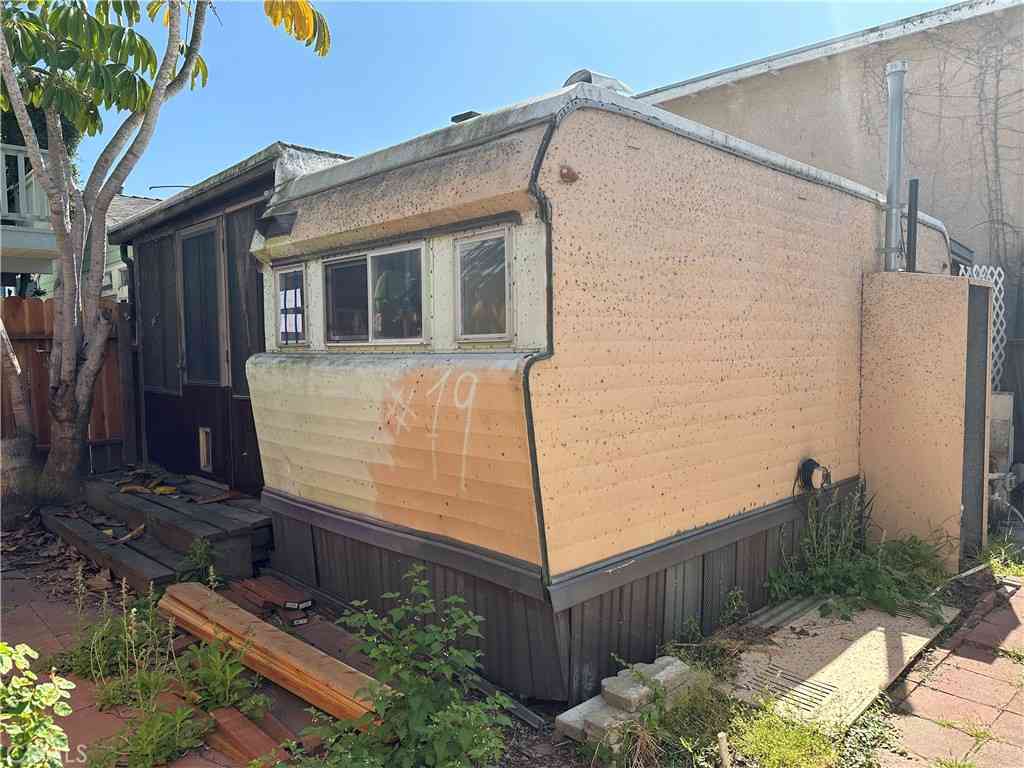 Mobile Home For Sale - 79 Riversea<br/> Seal Beach, CA 90740