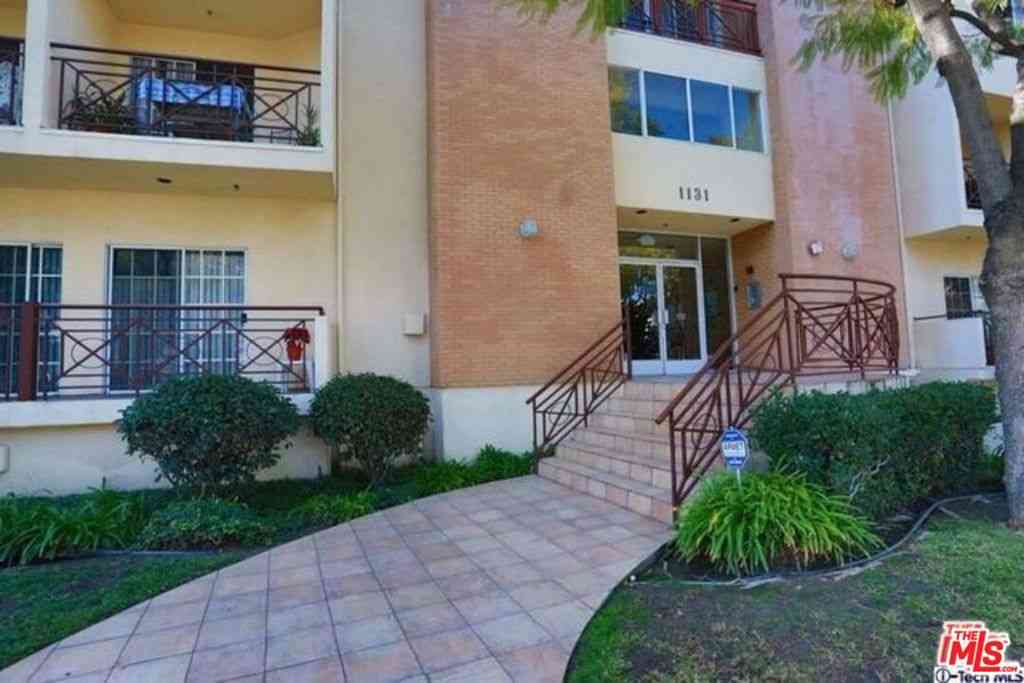 Condo For Rent - 1131 Campbell Street #201<br/> Glendale, CA 91207