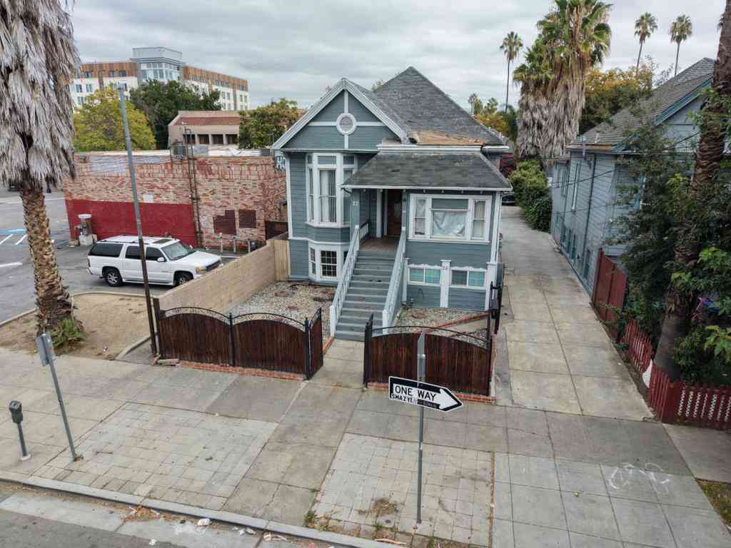 Multifamily For Sale - 22 S 10th Street<br/> San Jose, CA 95112