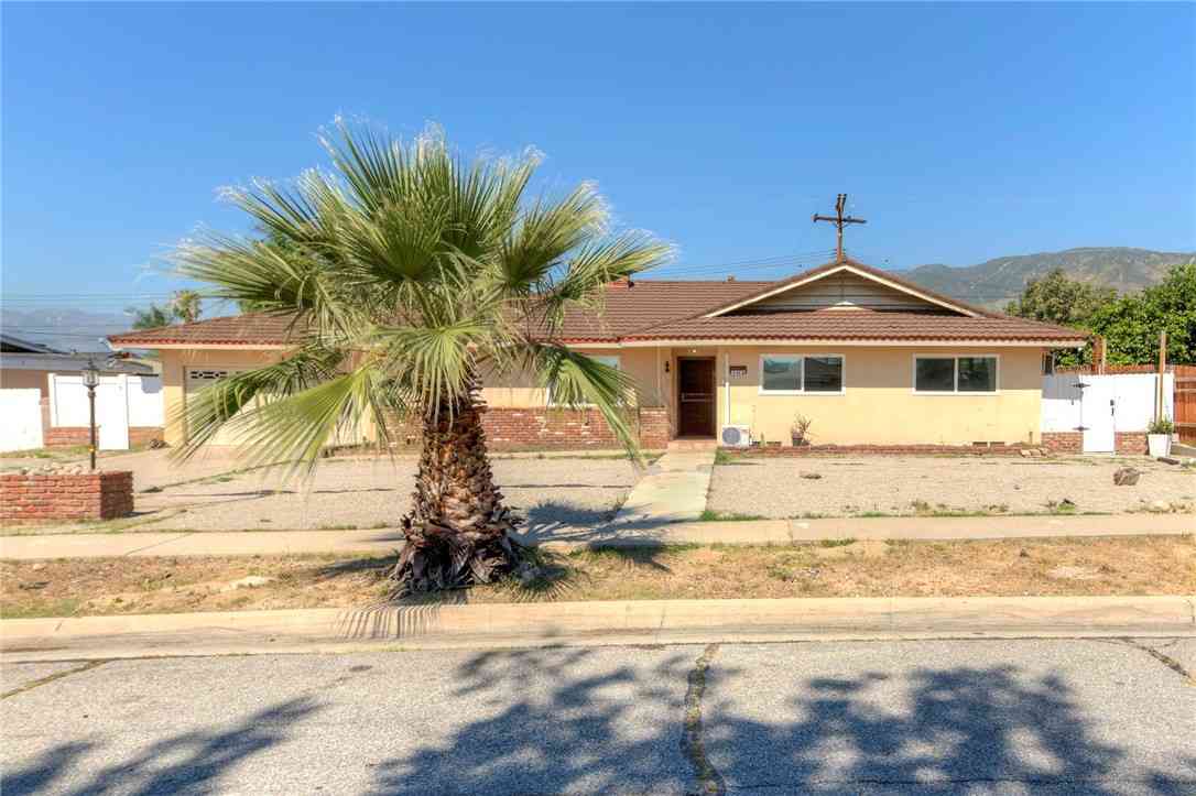 Homes For Sale - 184 Palmyra<br/> San Bernardino, CA 92404