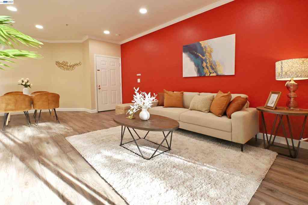 Condo For Sale - 1256 Stanhope Ln. #258<br/> Hayward, CA 94545