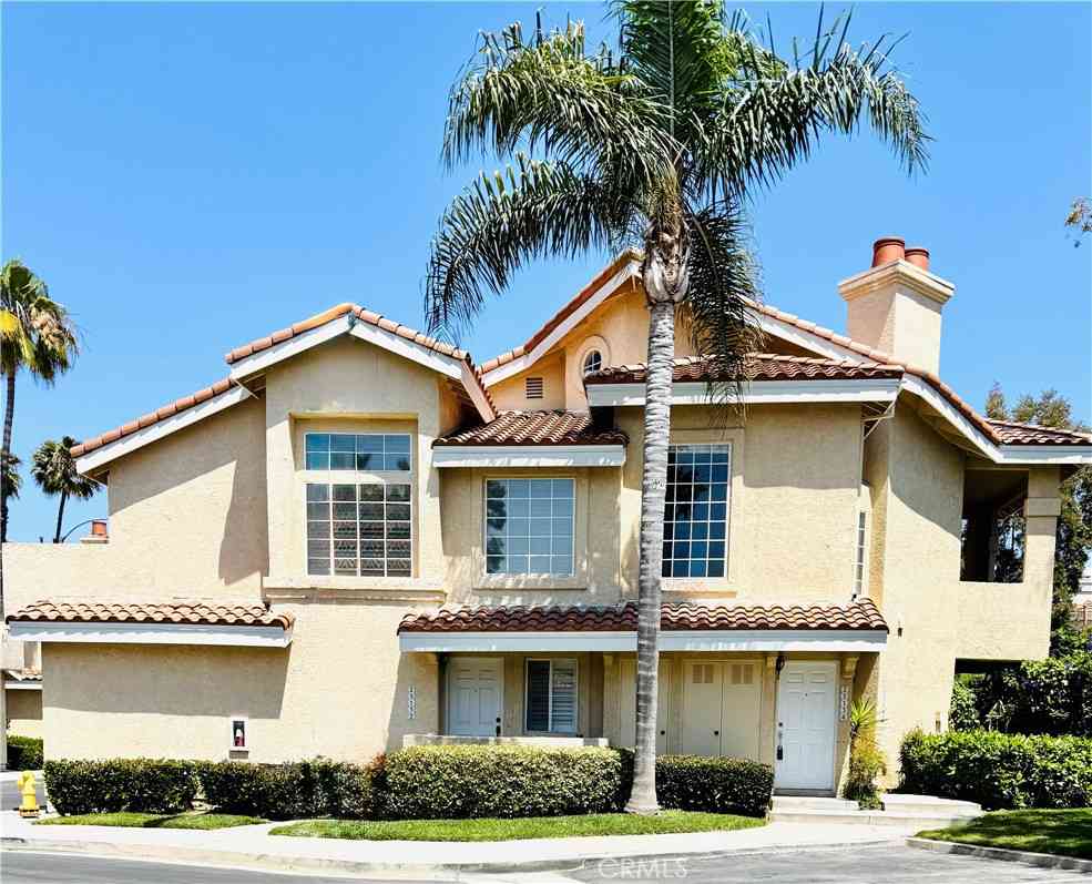 Condo For Sale - 25134 Via Terracina<br/> Laguna Niguel, CA 92677