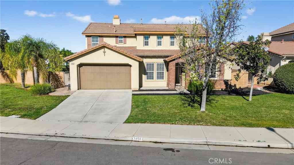 Homes For Sale - 34581 Spindle Tree<br/> Winchester, CA 92596