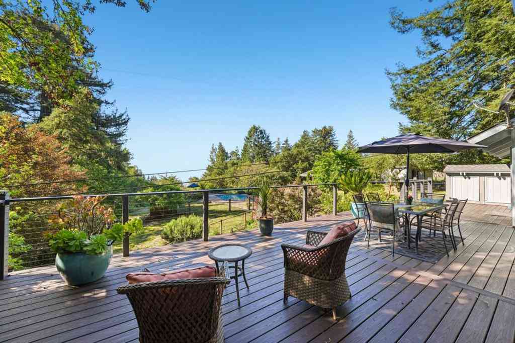 Homes For Sale - 120 Bella Vista Lane<br/> Monterey County, Watsonville, CA 95076