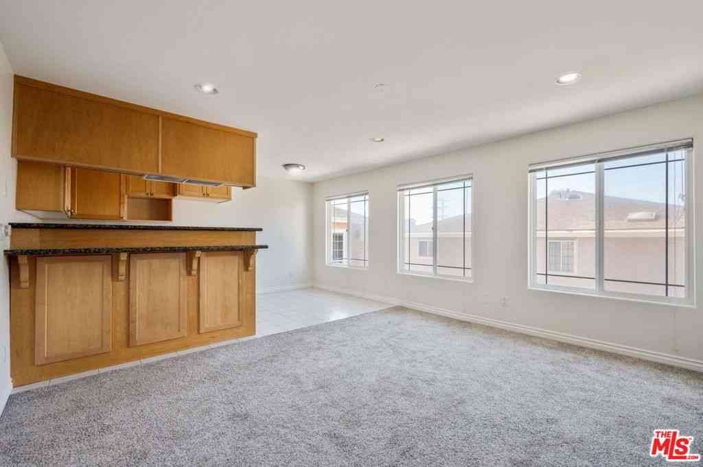 Homes For Rent - 1565 W 218th Street<br/> Torrance, CA 90501