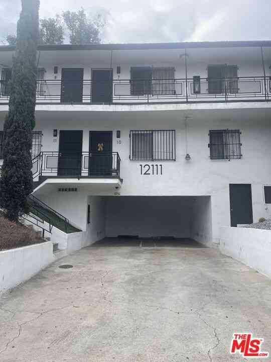 Homes For Sale - 12111 S Figueroa Street<br/> Los Angeles, CA 90061