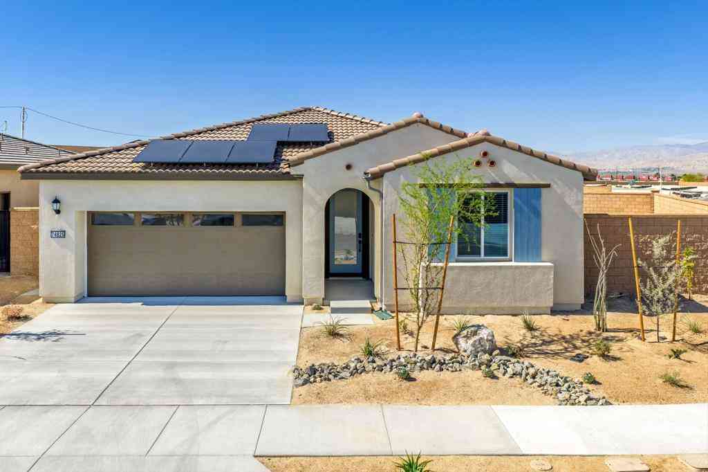 Homes For Sale - 74825 Trousdale Drive<br/> Palm Desert, CA 92211