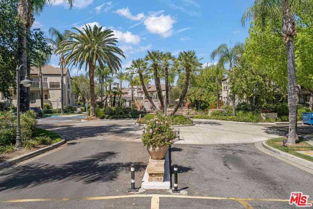 Condo For Sale - 24109 E Del Monte Drive #463<br/> Valencia, CA 91355