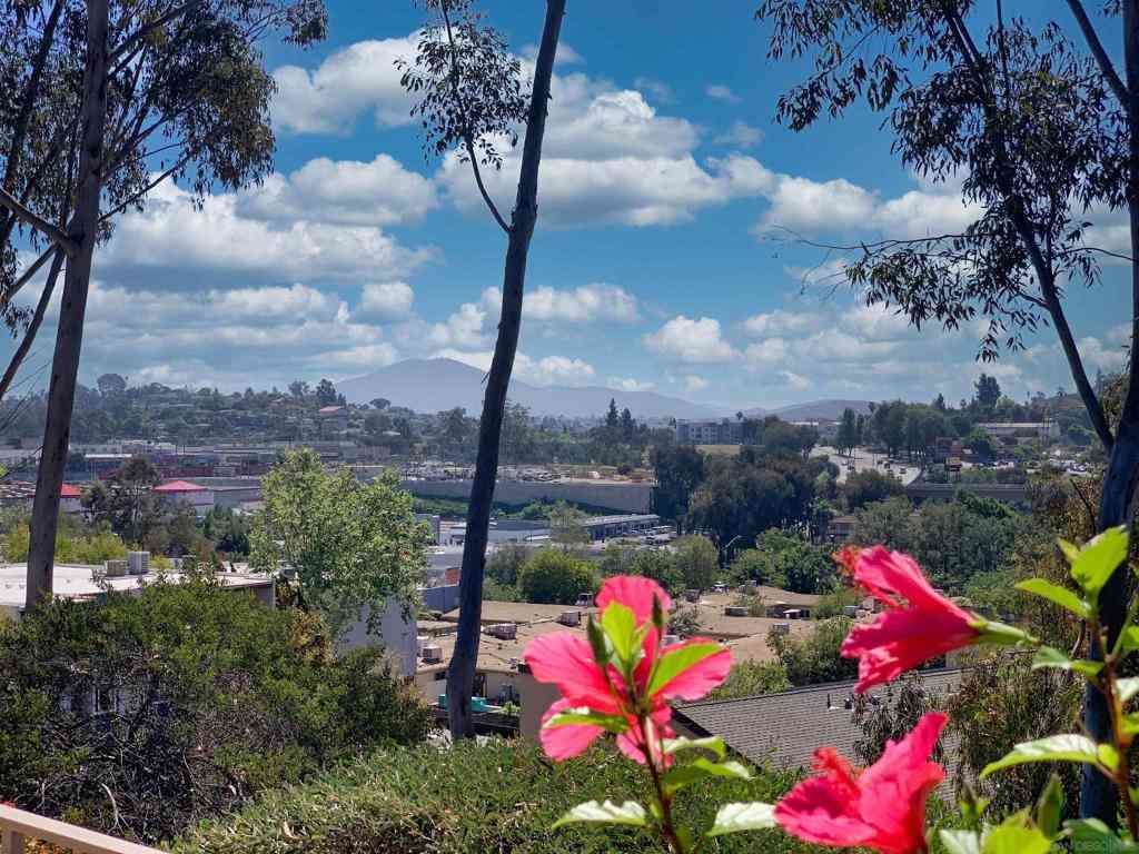 Townhouse For Sale - 5430 Baltimore Dr #40<br/> La Mesa, CA 91942