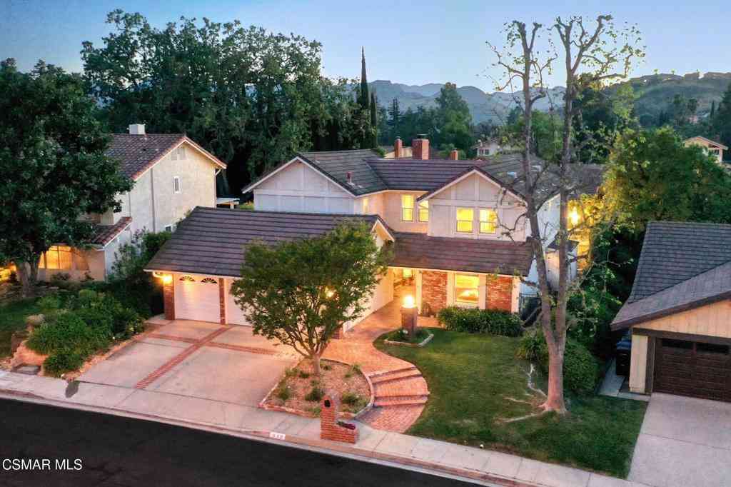 Homes For Sale - 939 Ranch House Road<br/> Ventura County, Westlake Village, CA 91361