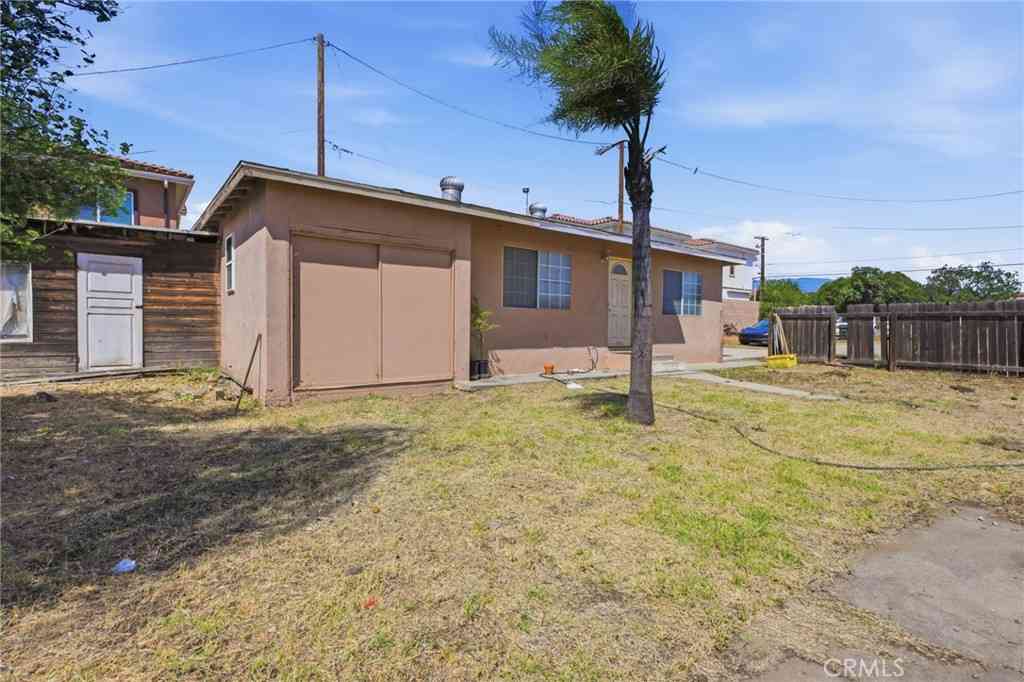 Homes For Sale - 16445 Arrow Blvd<br/> Fontana, CA 92335