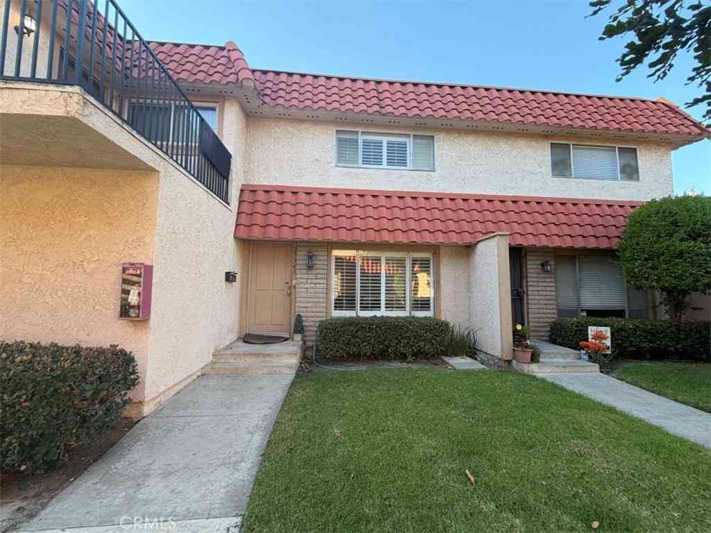 Condo For Sale - 25365 Via Verde #3<br/> Lake Forest, CA 92630