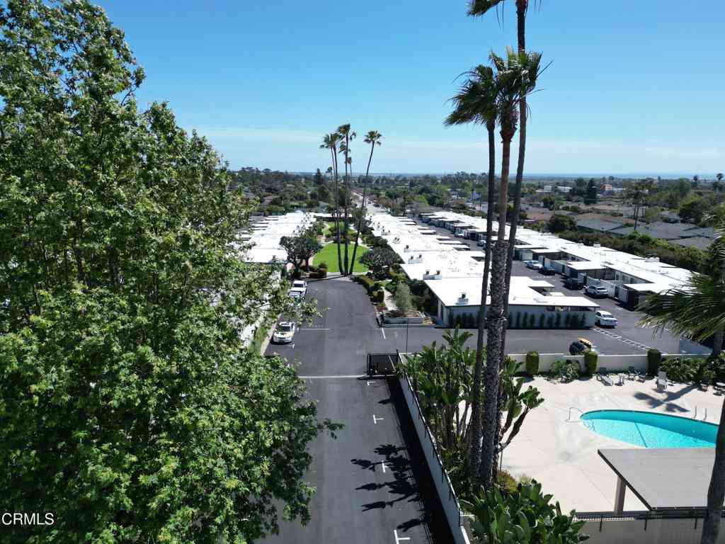 Apartment For Rent - 61 B Redwood Avenue<br/> Ventura, CA 93003