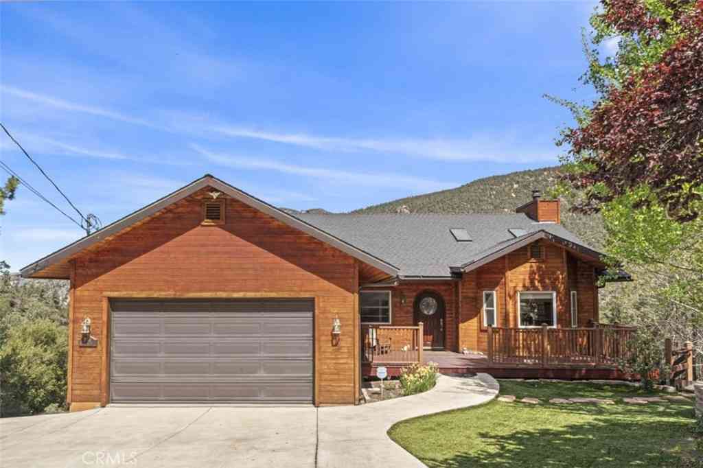 Homes For Sale - 2720 Hillcrest<br/> Pine Mountain Club, CA 93225