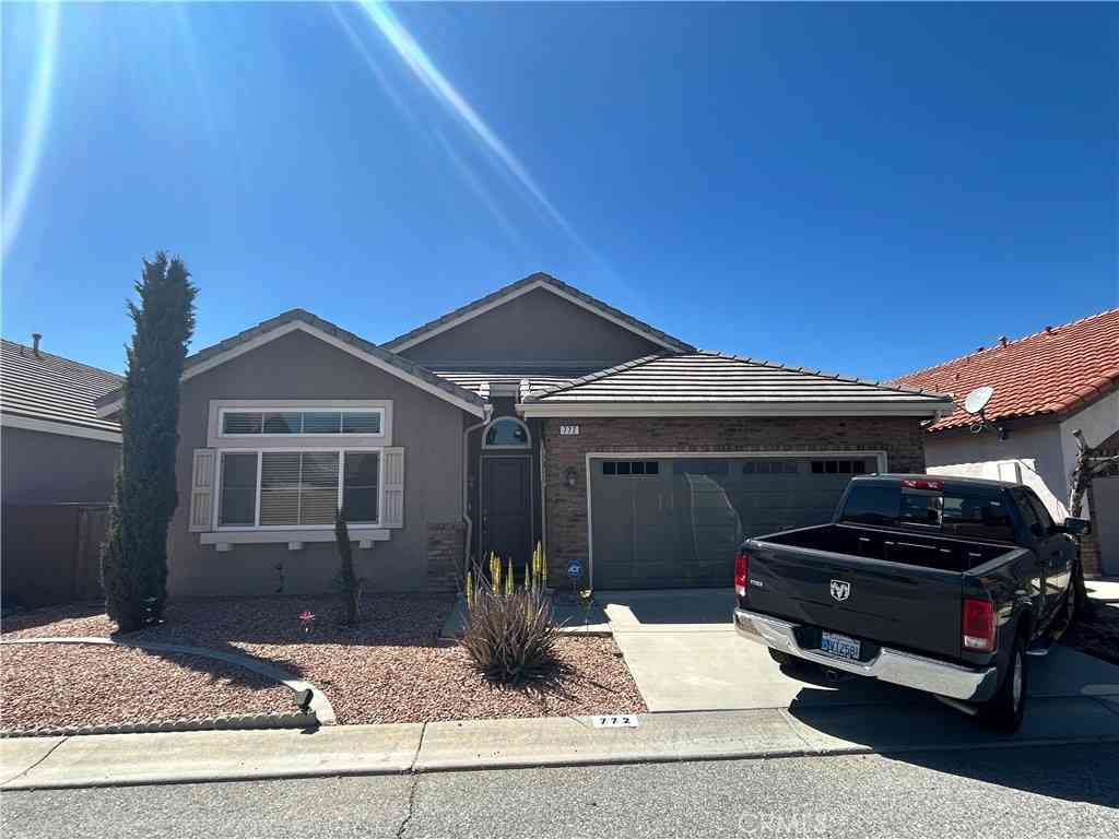 Homes For Sale - 772 St. Alban<br/> San Jacinto, CA 92583