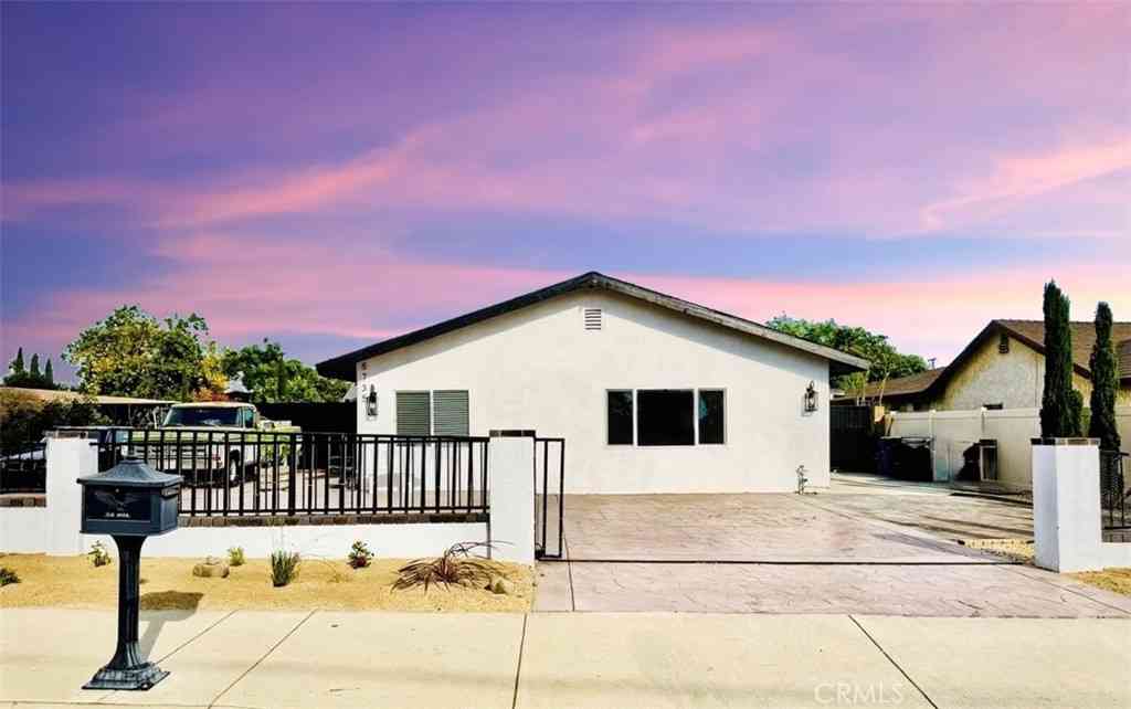 Homes For Sale - 8735 Calaveras Avenue<br/> Rancho Cucamonga, CA 91730