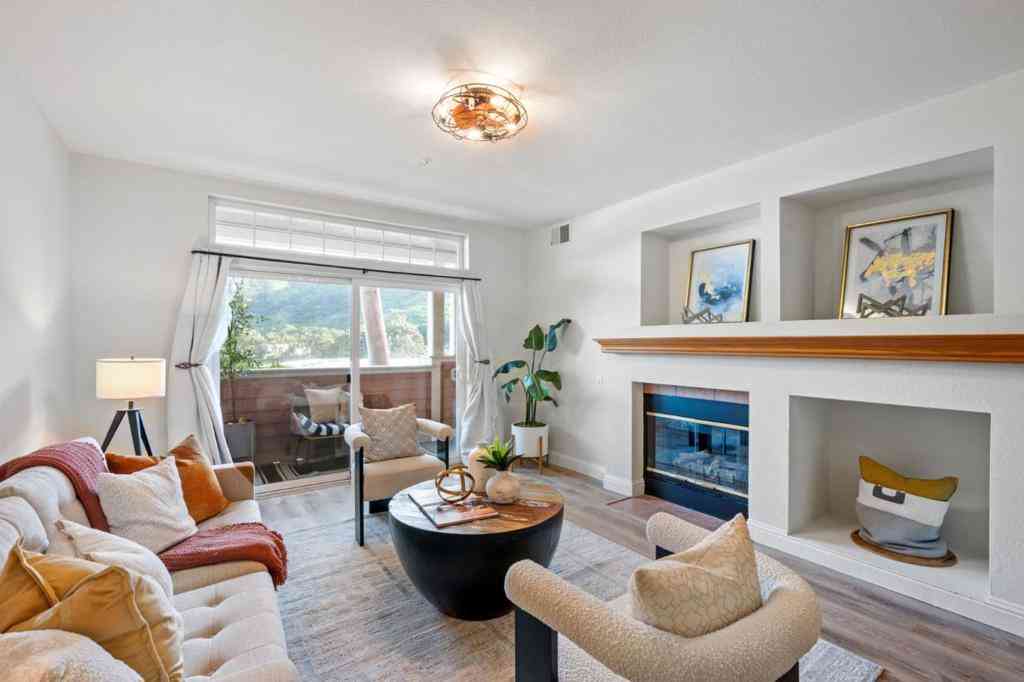 Condo For Sale - 212 Crescent Court<br/> Brisbane, CA 94005