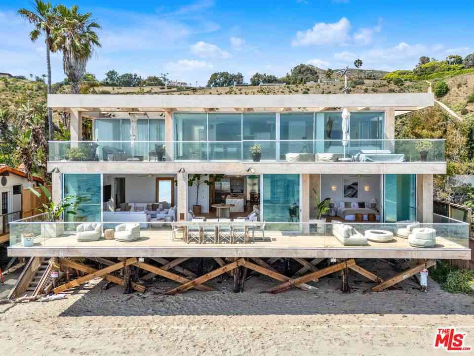 Homes For Rent - 25102 Malibu Road<br/> Malibu, CA 90265