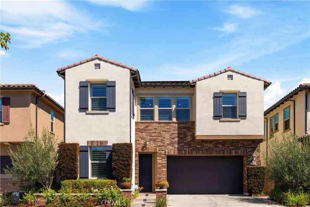 Homes For Sale - 1999 Aliso Peak<br/> Lake Forest, CA 92610