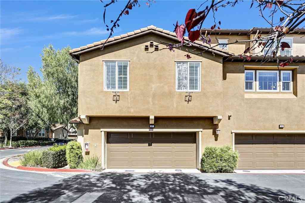 Townhouse For Sale - 37 Playa #H<br/> Aliso Viejo, CA 92656