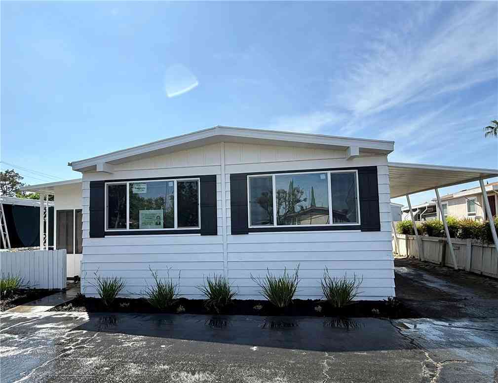 Mobile Home For Sale - 15050 Monte Vista Avenue #237<br/> Chino Hills, CA 91709