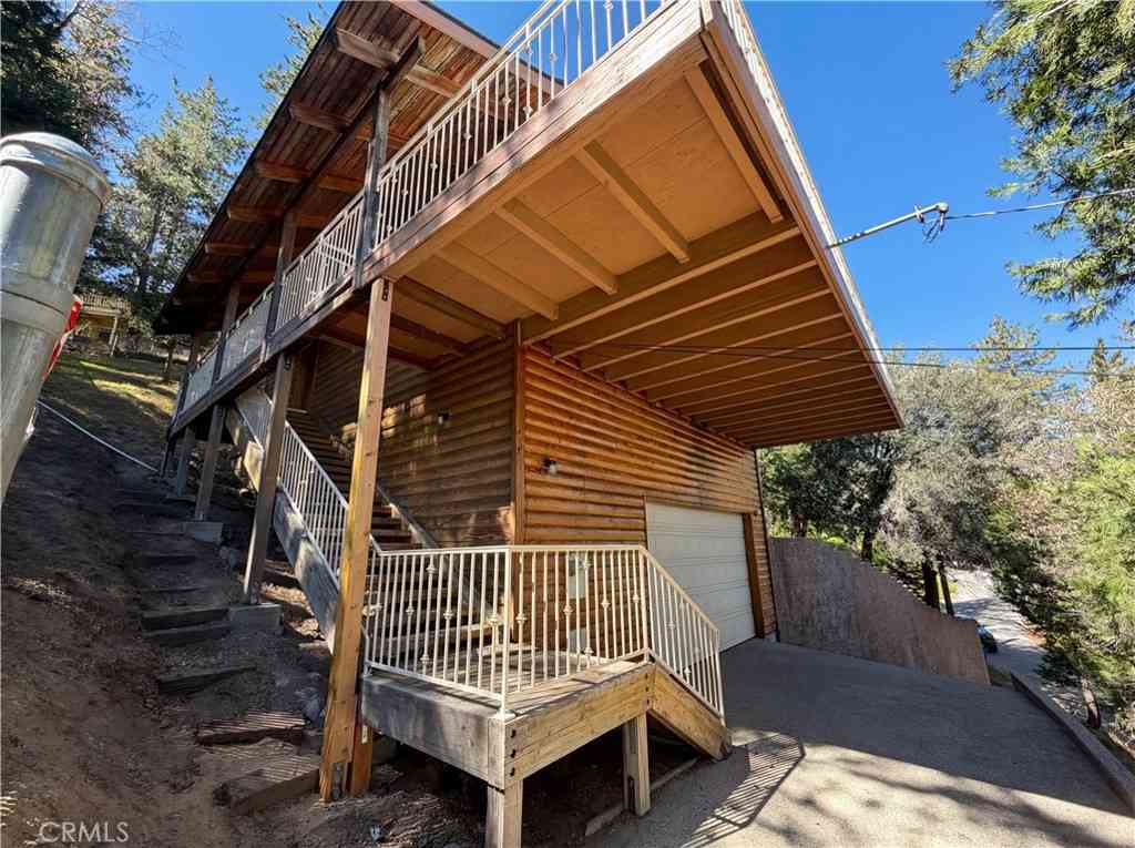 Homes For Sale - 120 Zermat<br/> Crestline, CA 92325