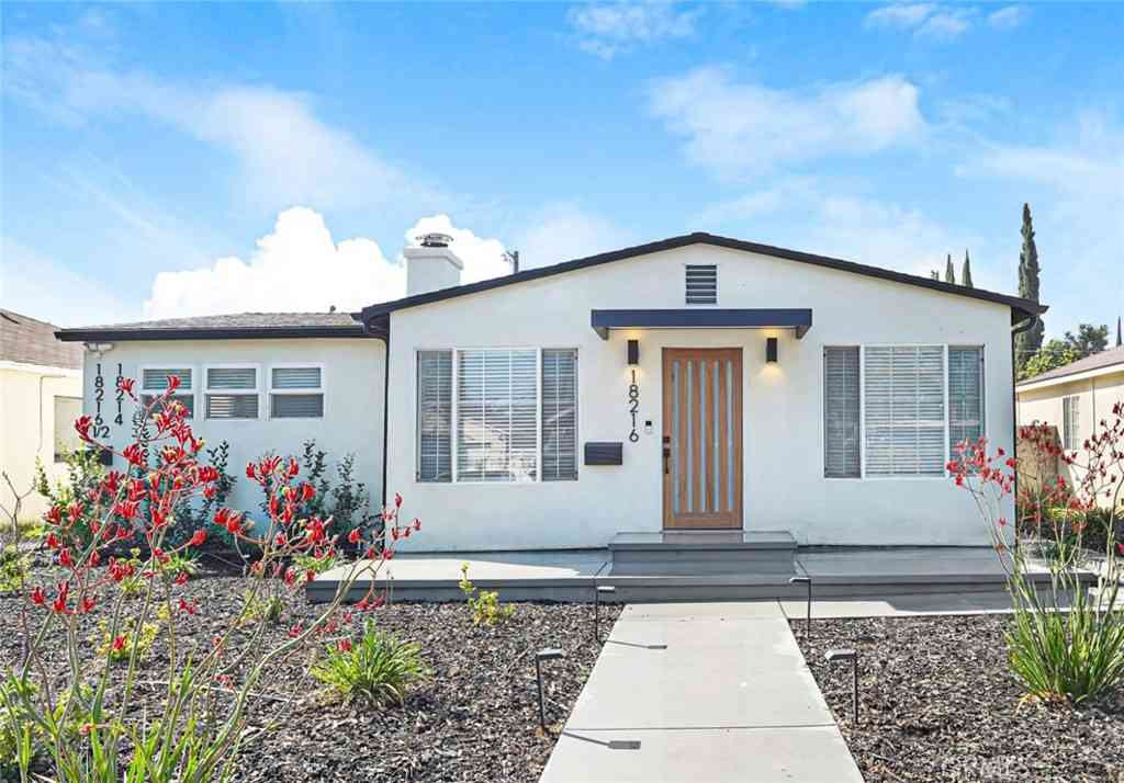 Homes For Sale - 18216 Hartland Street<br/> Reseda, CA 91335