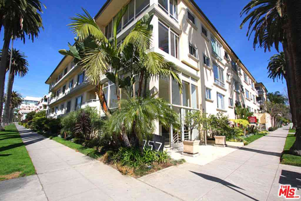 Condo For Rent - 757 Ocean Avenue #314<br/> Santa Monica, CA 90402