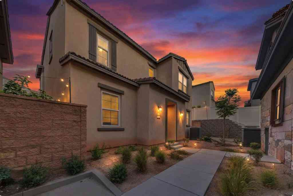 Homes For Sale - 76284 Yale Way<br/> Palm Desert, CA 92211