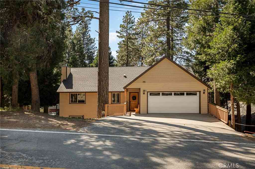 Homes For Sale - 434 Klamath Drive<br/> Lake Arrowhead, CA 92352