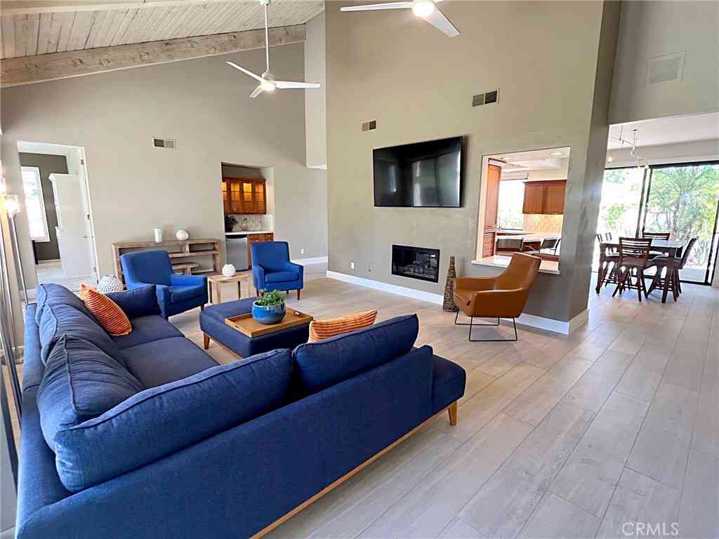 Condo For Sale - 737 Inverness Drive<br/> Rancho Mirage, CA 92270