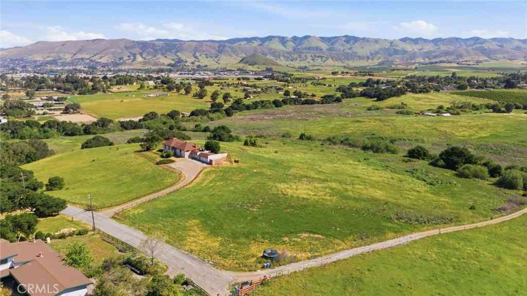 Homes For Sale - 5350 Davenport Creek Road<br/> San Luis Obispo, CA 93401