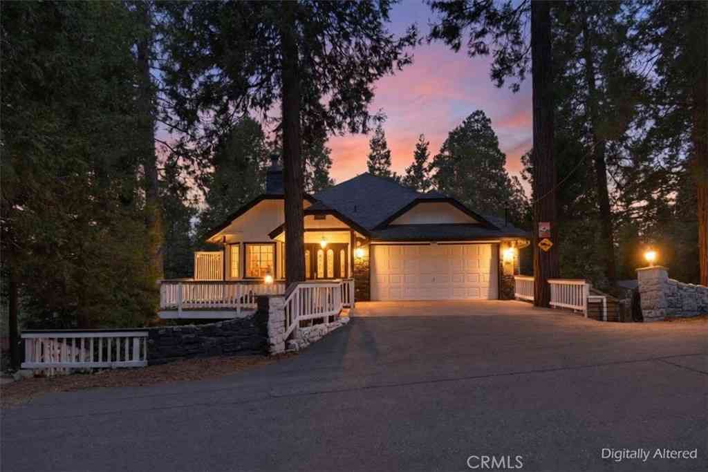 Homes For Sale - 24048 Altdorf Drive<br/> Crestline, CA 92325