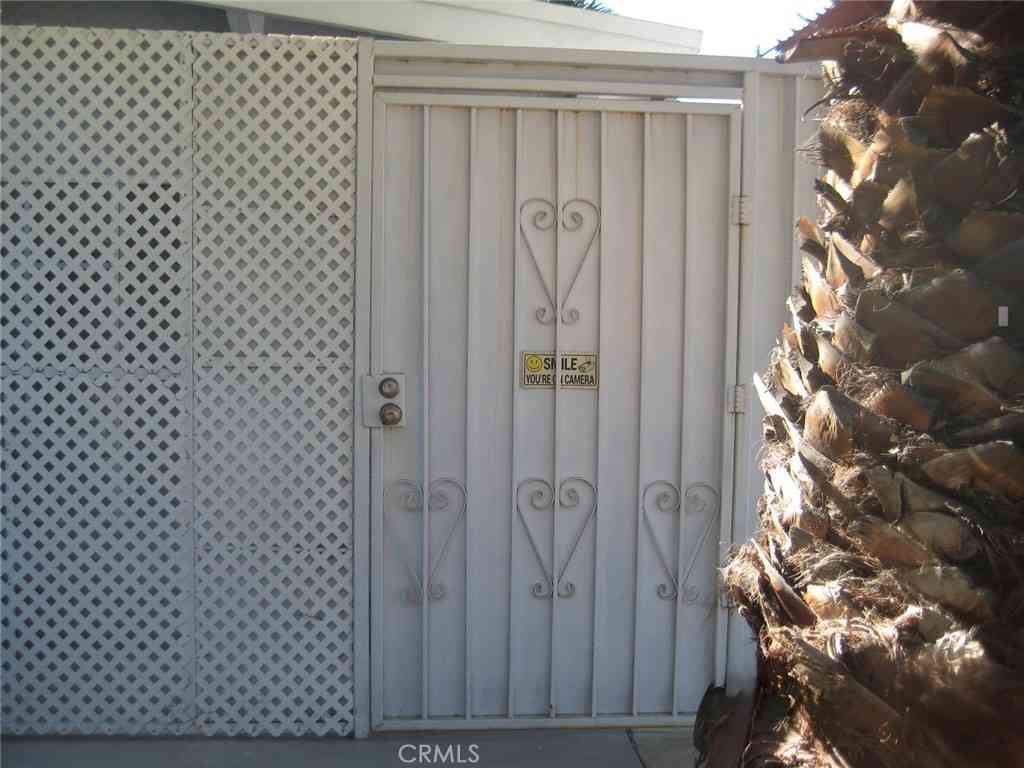 Homes For Rent - 22358 Dolorosa<br/> Woodland Hills, CA 91367