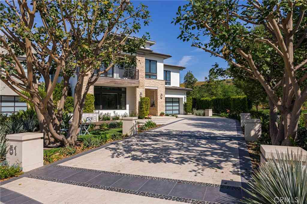 Homes For Sale - 51 Hartman<br/> Orange County, Irvine, CA 92618