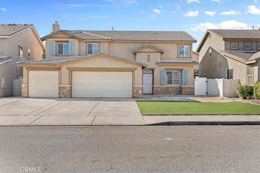 Homes For Sale - 12459 Ava Loma<br/> Victorville, CA 92392