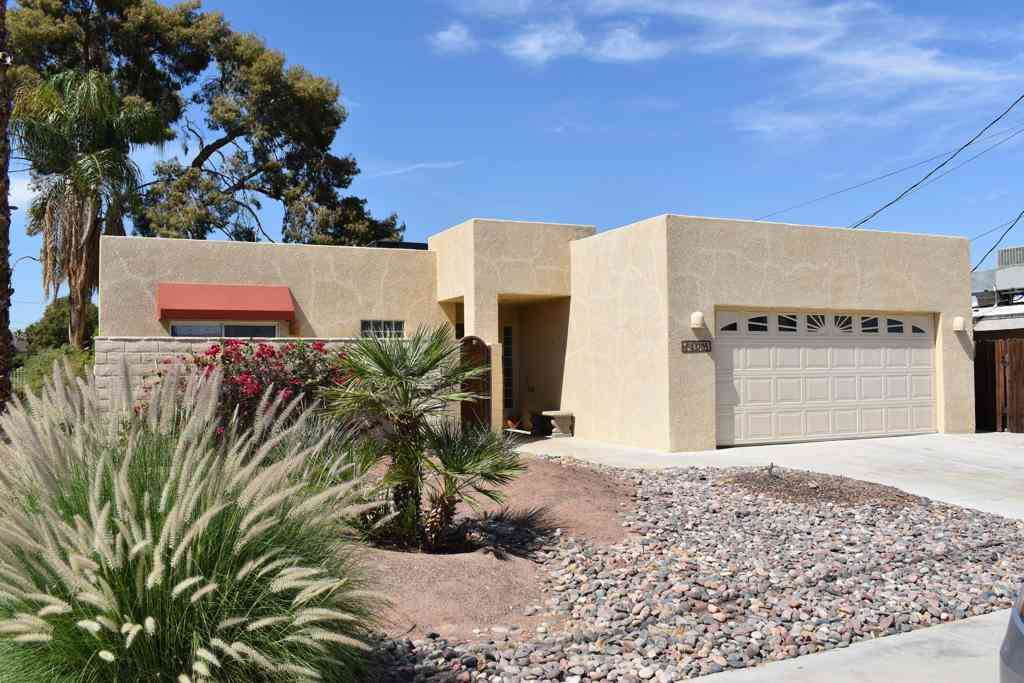 Homes For Sale - 43705 Louisiana Street<br/> Palm Desert, CA 92211