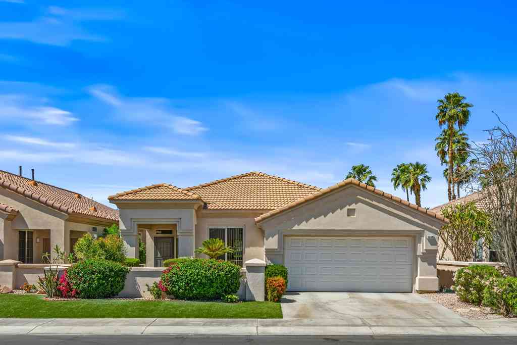 Homes For Sale - 44395 Royal Lytham Drive<br/> Indio, CA 92201