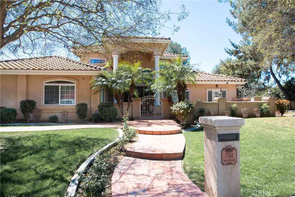 Homes For Sale - 7361 Via Vista<br/> Riverside, CA 92506
