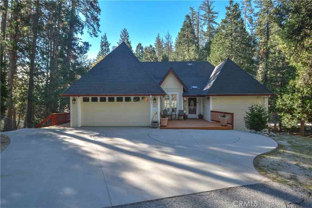 Homes For Sale - 145 Birchwood<br/> Lake Arrowhead, CA 92352