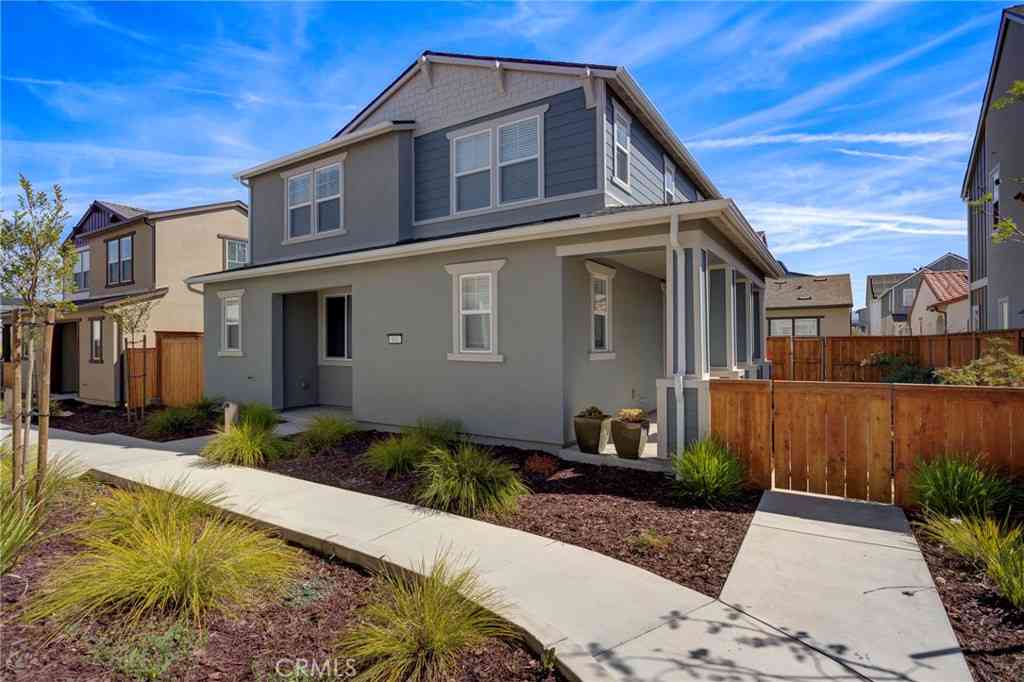 Homes For Sale - 161 Tango<br/> San Luis Obispo, CA 93401