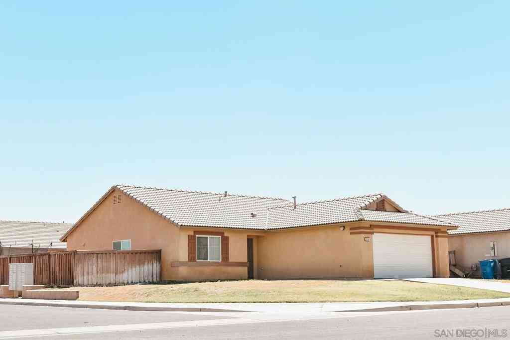 Homes For Sale - 1036 Playa Del Norte<br/> Imperial County, Calexico, CA 92231