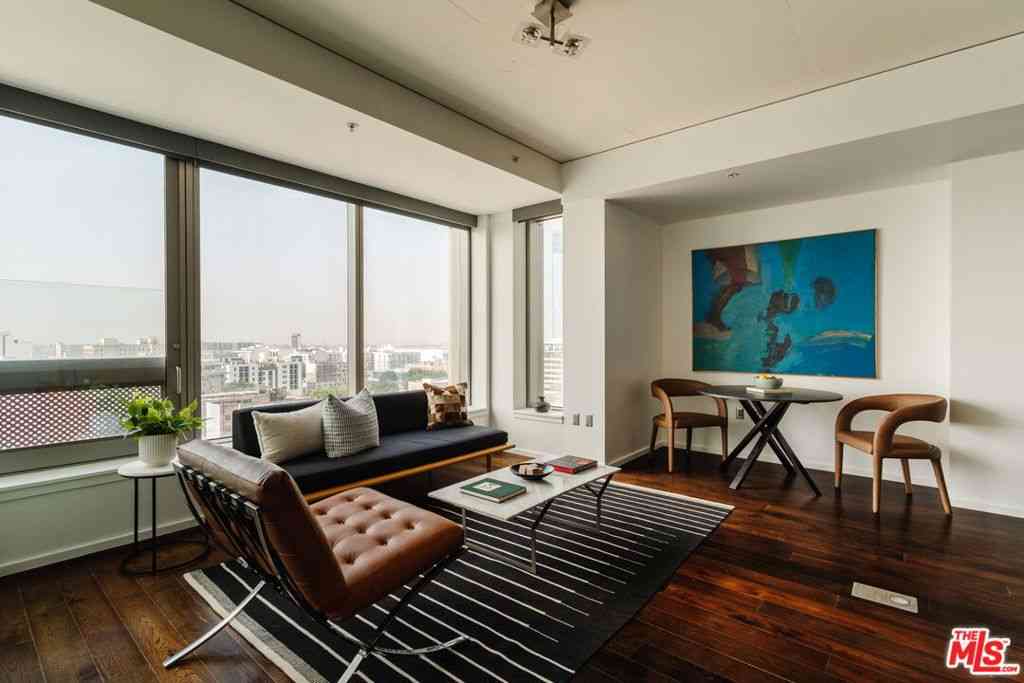 Condo For Sale - 1155 S Grand Avenue #1103<br/> Los Angeles, CA 90015