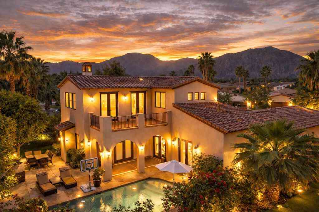 Homes For Sale - 51730 Via Bendita<br/> La Quinta, CA 92253
