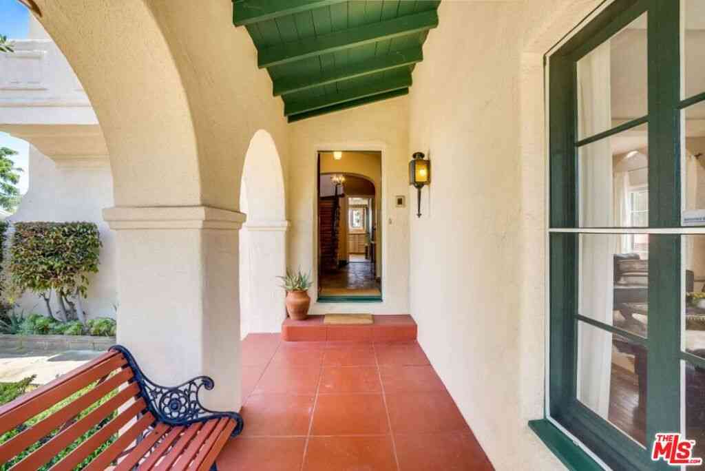 Homes For Rent - 3365 Ley Drive<br/> Los Angeles, CA 90027