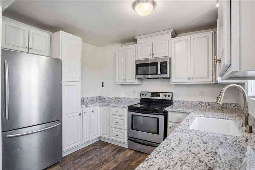Condo For Sale - 4281 Lowell St #24<br/> La Mesa, CA 91941