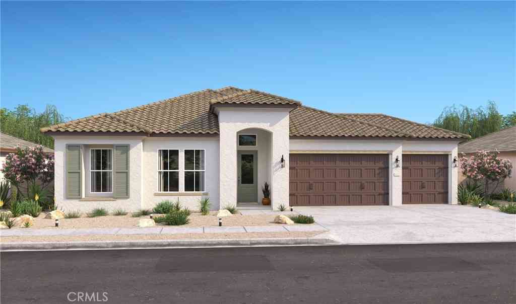 Homes For Sale - 19472 Cereus Road<br/> Apple Valley, CA 92307