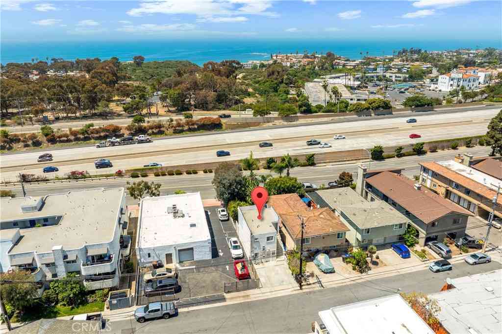 Multifamily For Sale - 2707 S El Camino Real<br/> San Clemente, CA 92672