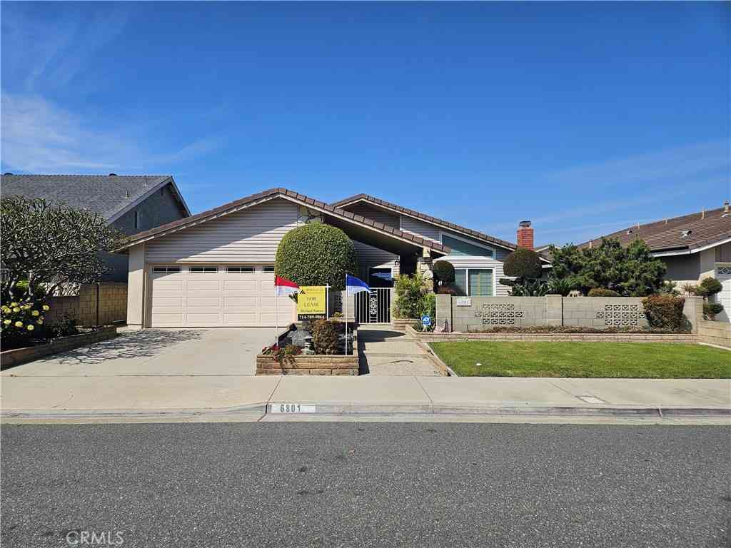 Homes For Rent - 6801 Glen Drive<br/> Huntington Beach, CA 92647