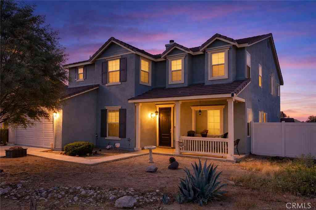 Homes For Sale - 12476 Domingo<br/> Victorville, CA 92392